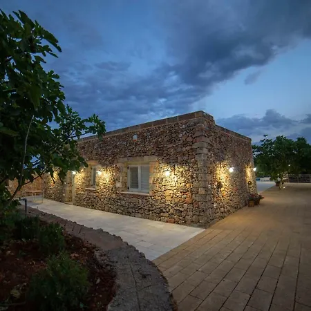 La Chicca 1910 Villa Corsano (Apulia)