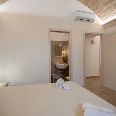 La Chicca 1910 Villa Corsano (Apulia)